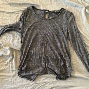 Lightweight open back yoga shirt